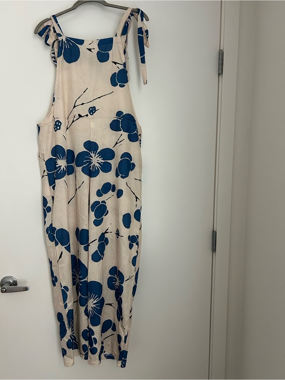 Hand-Made Tie-Shoulder Floral Midi Jumper in Cream and Blue